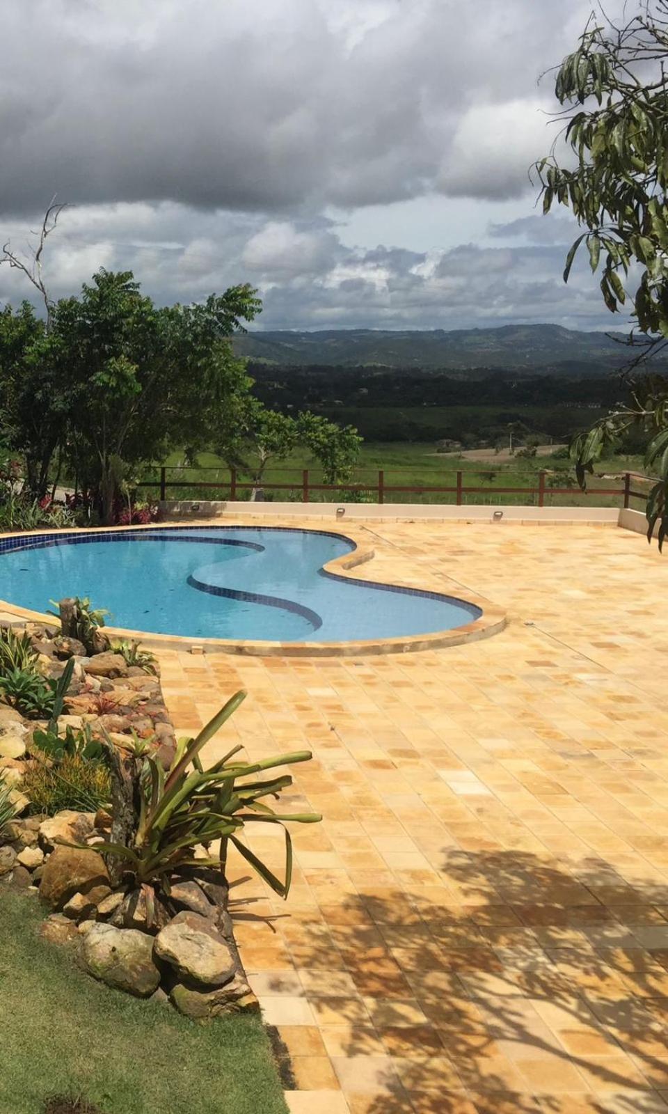 Flat Condominio Topo Da Montanha 507 Cha Grande Bagian luar foto