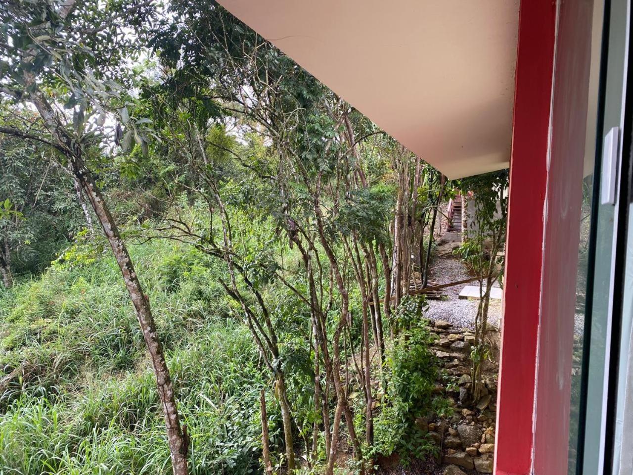 Flat Condominio Topo Da Montanha 507 Cha Grande Bagian luar foto