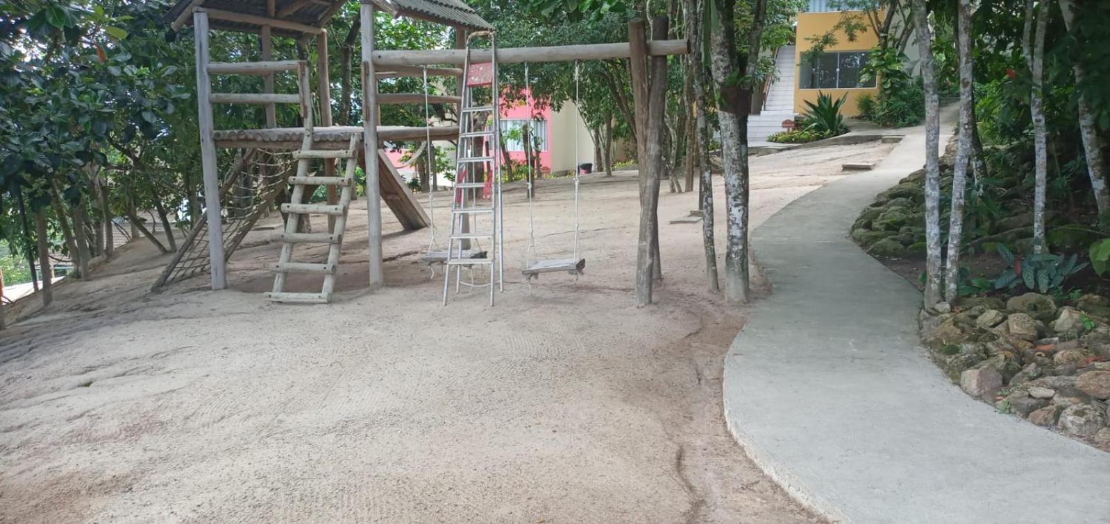 Flat Condominio Topo Da Montanha 507 Cha Grande Bagian luar foto